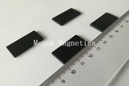 Bloque magnético rectangular de neodimio recubierto de epoxi negro
